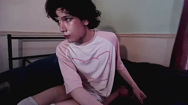 Straything online show from July 2026 07:12:02 PM