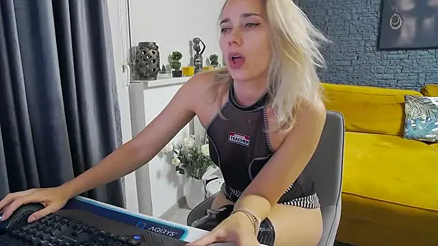 Angelface4you online show from February 2026 08:38:02 PM