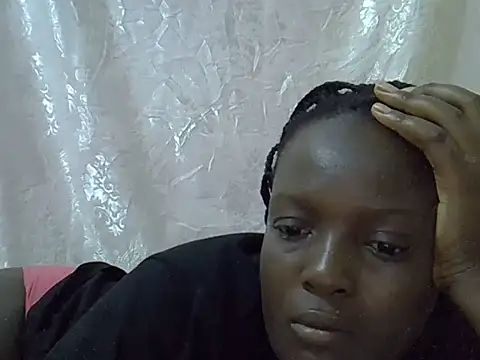 Snapshot of Hot-Zelinda chatting on July 2026 04:50:01 AM Hot-Zelinda online show from July 2026 04:50:01 AM
