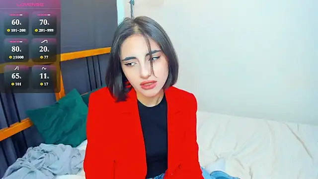 LunarLori online show from June 2026 08:09:02 AM