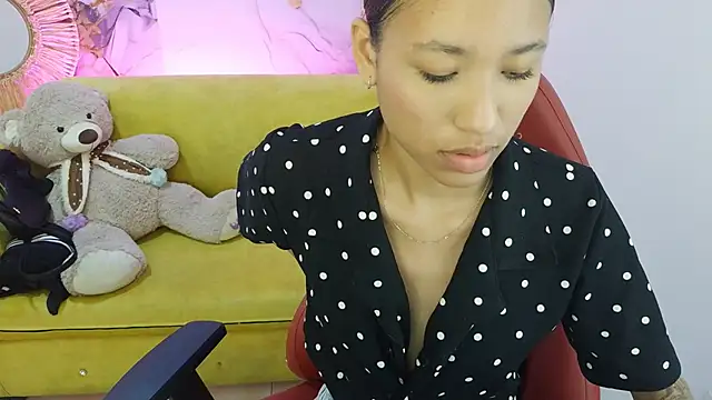 Kiimmy m  online show from June 2026 02:38:01 PM