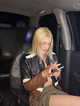Lia-firee online show from June 2026 05:55:02 AM