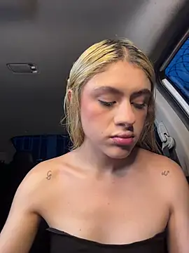 Lia-firee online show from July 2026 11:18:01 PM