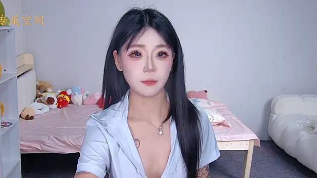 Miguaiguai001 online show from June 2026 08:27:02 AM