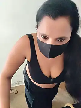 Snapshot of Lusty_mussty chatting on June 2026 07:06:01 AM Lusty mussty online show from June 2026 07:06:01 AM
