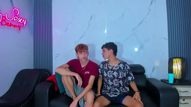 Snapshot of Litle_sweet_boys chatting on July 2026 10:19:01 PM Litle sweet boys online show from July 2026 10:19:01 PM