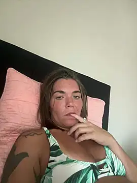 mommy911111 online show from July 2026 09:36:01 PM