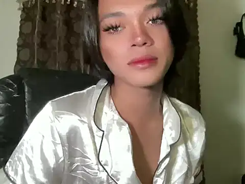 Justine0419 online show from June 2026 07:02:02 PM