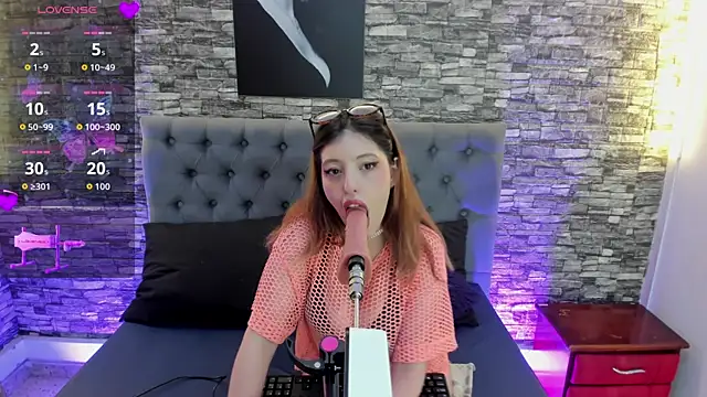 AngeliqueGirard online show from July 2026 07:50:02 PM