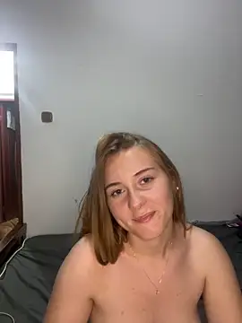 FlirtySophiaa online show from June 2026 06:56:01 PM