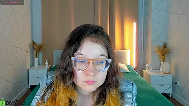 Aleks-casterrr online show from June 2026 05:26:01 PM