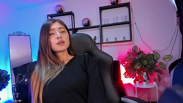 zarel angels online show from July 2026 09:13:01 PM