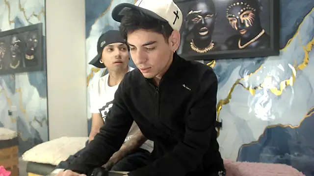 Snapshot of TheShamefulBoys chatting on July 2026 05:54:02 AM TheShamefulBoys online show from July 2026 05:54:02 AM