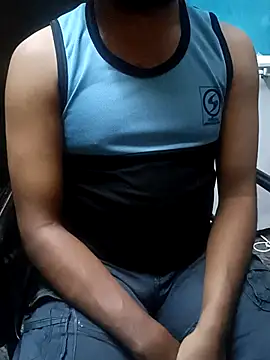 Lawrencedlkk007 online show from February 2026 04:44:02 PM