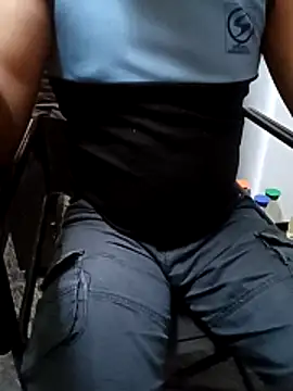 Lawrencedlkk007 online show from February 2026 11:03:01 AM