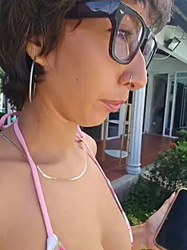Rebeca cinamon online show from June 2026 02:39:01 PM