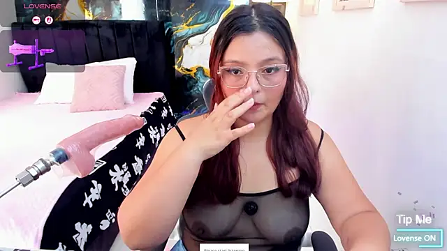 Miss Kloee online show from July 2026 07:11:01 PM