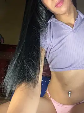 lady Tayron online show from July 2026 05:00:02 AM