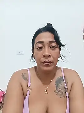candelahot10 online show from July 2026 02:42:02 PM