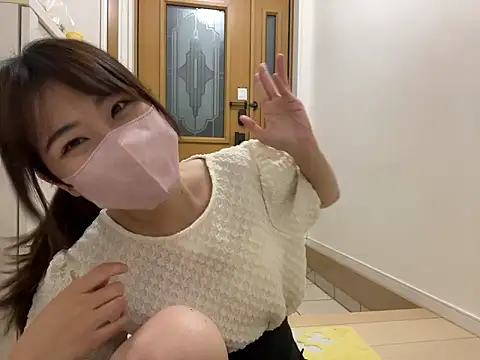 Sakura Mochi38 online show from June 2026 04:56:01 PM