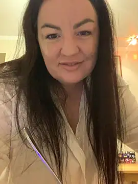 Rita kis online show from June 2026 08:01:02 PM