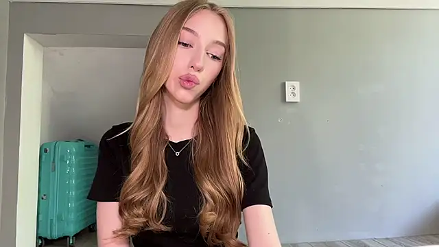 TraceyHowey online show from June 2026 09:41:01 AM