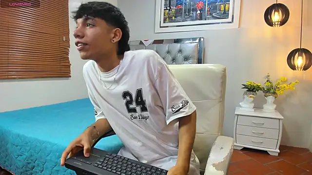 Jake Falcon online show from July 2026 11:27:02 AM