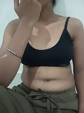 Riya5677 online show from July 2026 03:19:01 AM