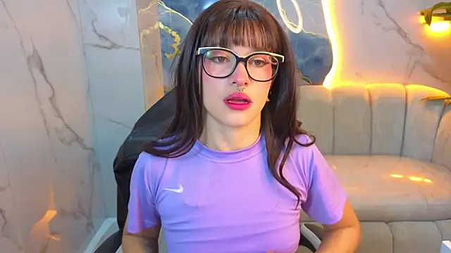 Lily Tx online show from July 2026 12:41:02 PM