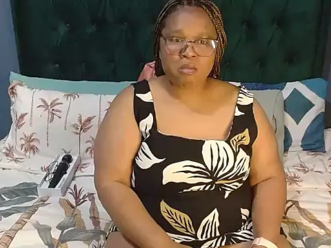 MISS BLACKBERY online show from June 2026 08:52:02 PM
