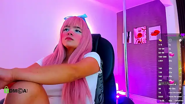Leslyevans1 online show from June 2026 02:01:01 AM