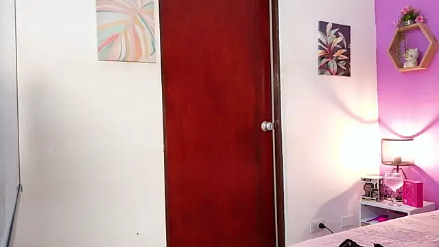 VALERY SCOTT  online show from July 2026 08:34:02 PM