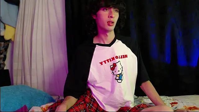 Naomi uwu online show from June 2026 03:49:01 AM