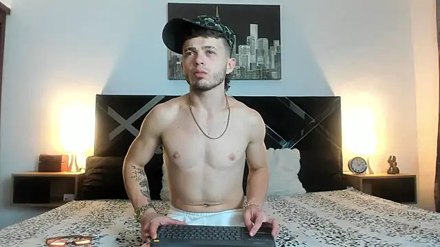 Zeus damian21 online show from June 2026 03:02:01 AM