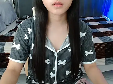 xsavanah01 online show from July 2026 04:36:01 PM