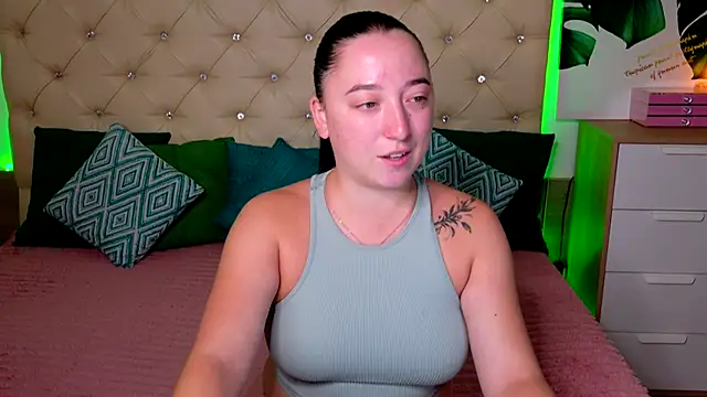 AVA MAXIMUS online show from July 2026 04:48:02 AM