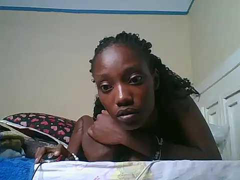 petitecharm online show from June 2026 11:03:01 PM