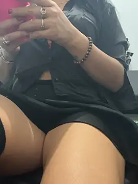 SAKURA AKEMI online show from June 2026 03:42:01 AM