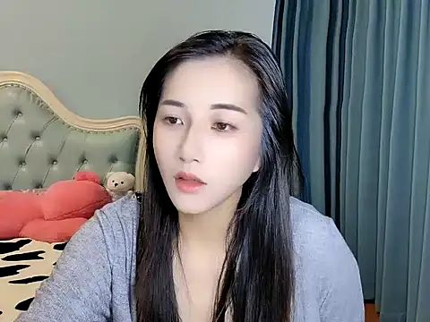 Qianqian-666 online show from June 2026 11:47:02 AM