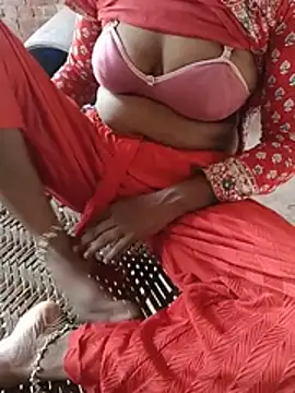 Snapshot of NEELU_VERMAA chatting on July 2026 05:12:02 AM NEELU VERMAA online show from July 2026 05:12:02 AM