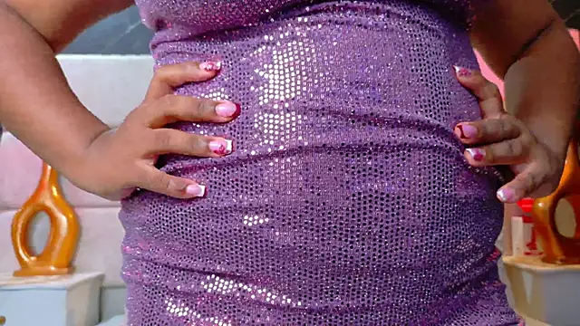 EbonyHenner online show from June 2026 11:58:01 AM