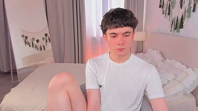Ethan Crowe online show from July 2026 11:02:02 AM