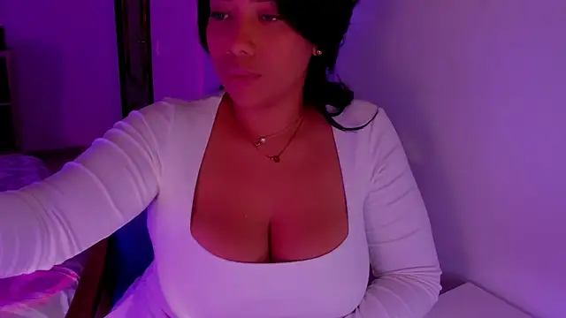 NicolePasqualott online show from February 2026 10:08:02 PM