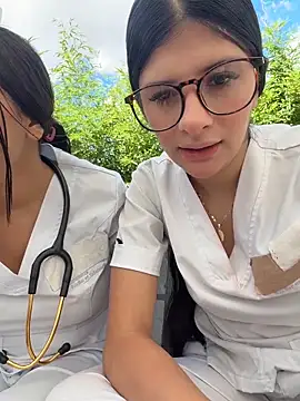 Mia Alanna online show from June 2026 04:10:01 PM