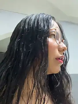 Snapshot of ColombianSexyCouple_ chatting on July 2026 04:05:02 AM ColombianSexyCouple online show from July 2026 04:05:02 AM