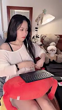 Rosane00 online show from June 2026 04:17:01 AM
