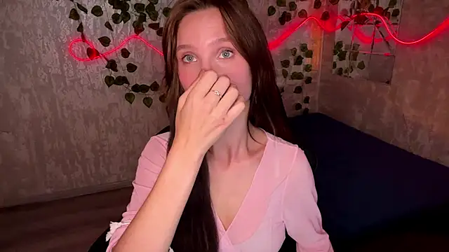 GensaFlara online show from July 2026 02:57:02 PM