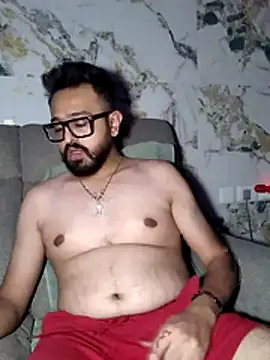 freakkydessi online show from August 2026 07:17:01 PM