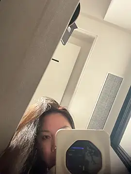suki-22 online show from July 2026 03:18:01 PM