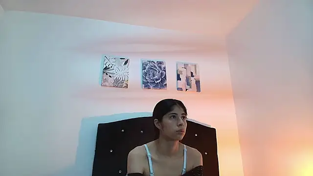 Dahlia  Vixen online show from July 2026 11:24:02 AM